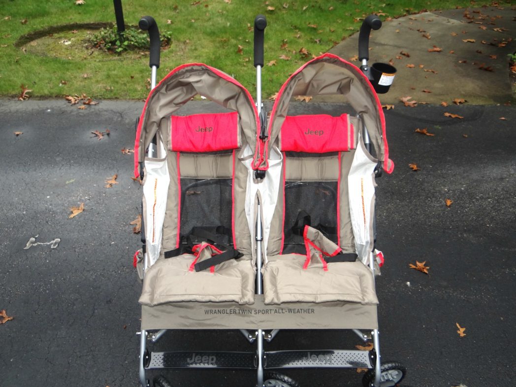 Jeep Wrangler Twin Sport Stroller! - The Mommyhood Chronicles