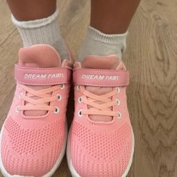 Dream Pairs Kid and Adult Sneakers Review + Giveaway